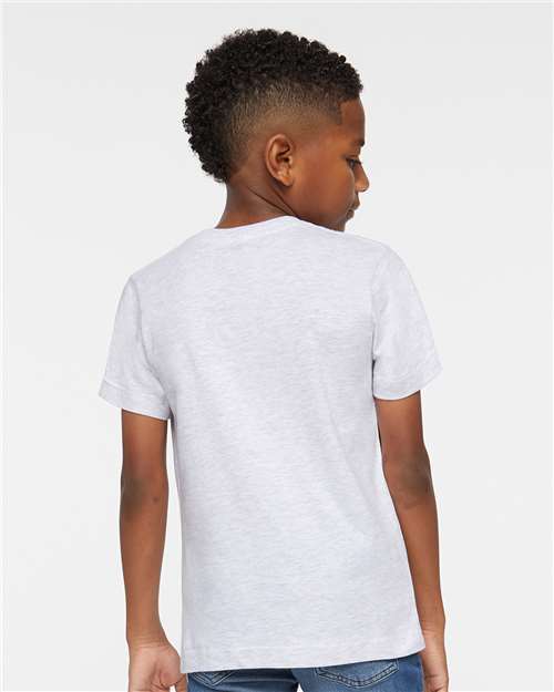 LAT 6101 Ash — on model back