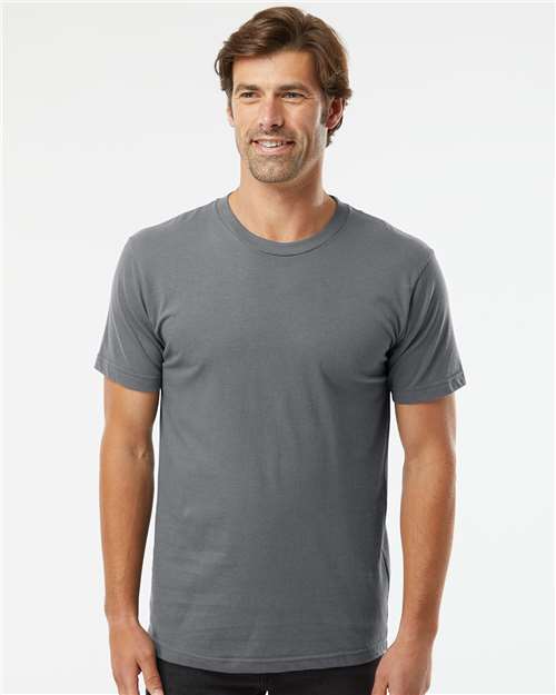 American Apparel 2001 Asphalt — on model front