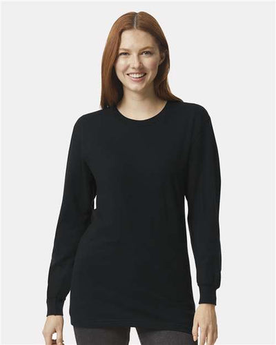 American Apparel 2007 Black — on model front
