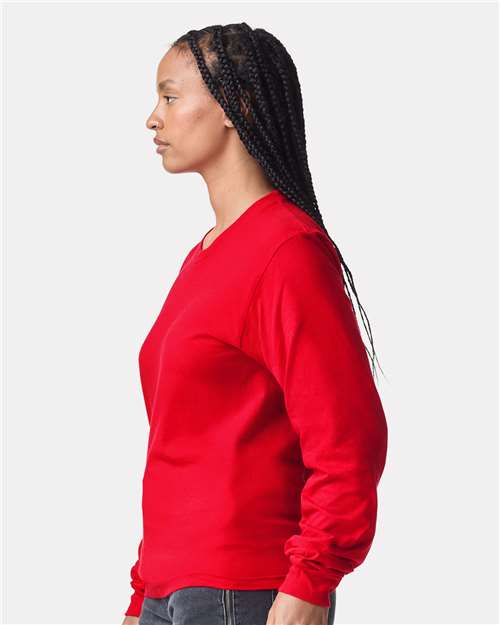 American Apparel 2007 Red — on model side