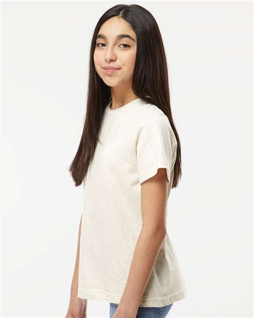 LAT 6101 Natural Heather — on model side