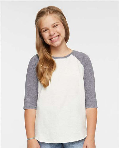 LAT 6130 Natural Heather/ Granite Heather — on model front