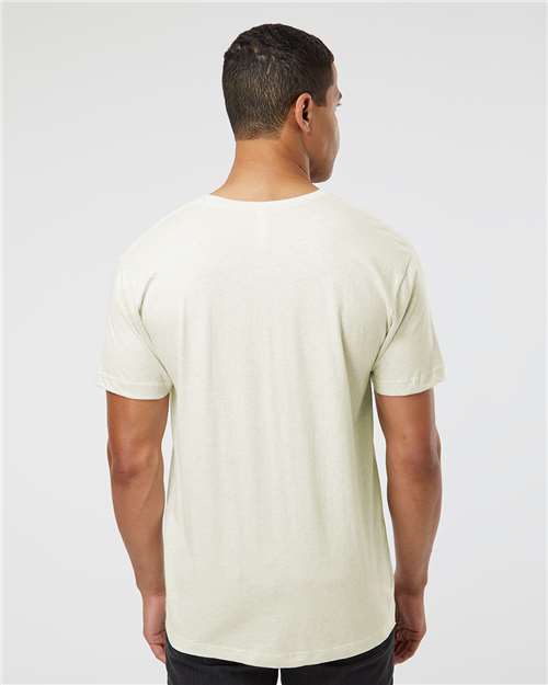 LAT 6901 Natural Heather — on model back