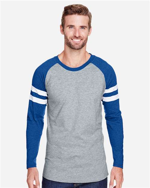 LAT 6934 Vintage Heather/ Vintage Royal — on model front