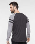 LAT 6934 Vintage Smoke/ Vintage Heather — on model back