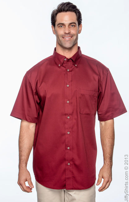 Men's Easy Blend™ Short-Sleeve Twill Shirt with Stain-Release - Wine