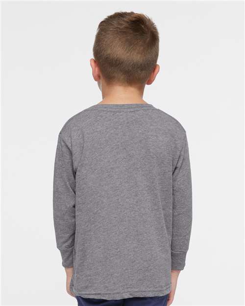 Rabbit Skins 3302 Granite Heather — on model back