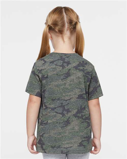 Rabbit Skins 3321 Vintage Camo — on model back