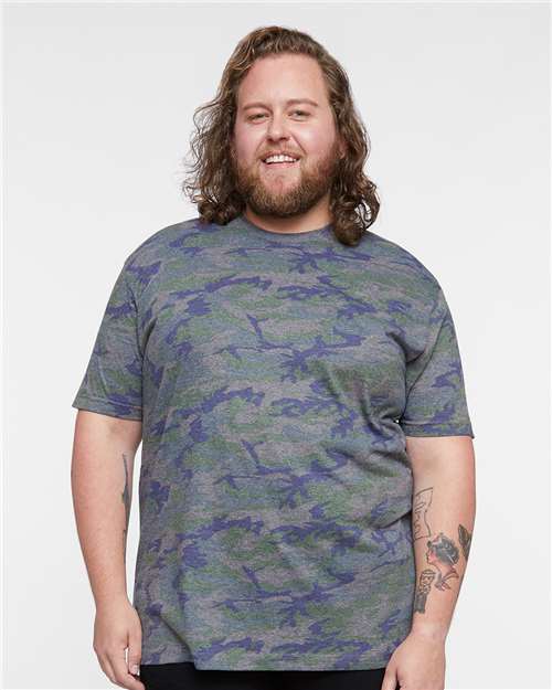 LAT 6901 Vintage Camo — on model front