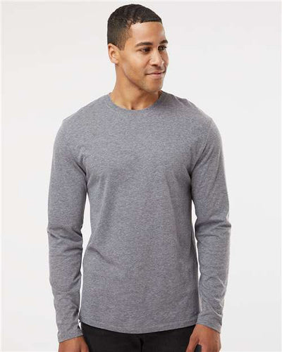 LAT 6918 Granite Heather — on model front