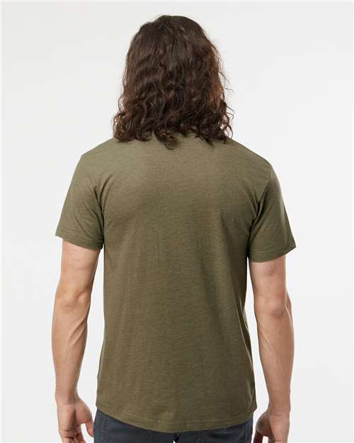 LAT 6901 Vintage Military Green — on model back