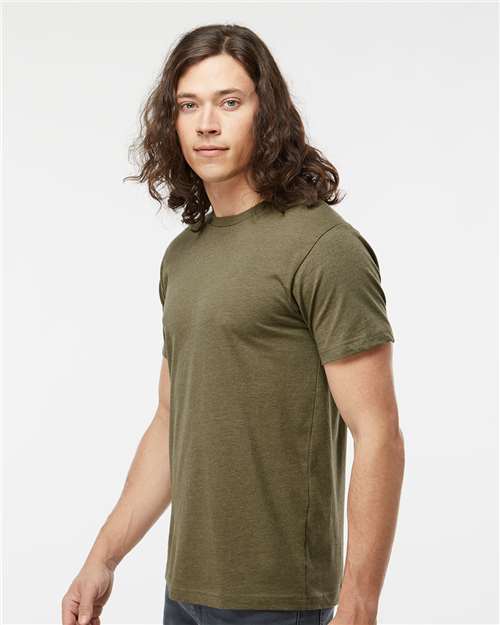 LAT 6901 Vintage Military Green — on model side