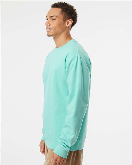 Independent Trading Co. SS3000 Mint — on model side