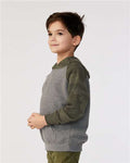 Independent Trading Co. PRM10TSB Nickel Heather/ Forest Camo — on model side
