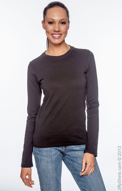 Women's 100% Organic Cotton Classic Long-Sleeve T-Shirt - Black