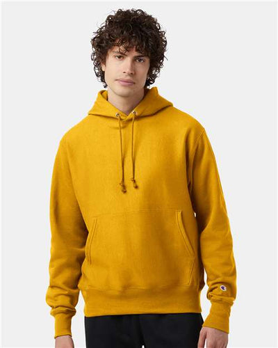 Champion S101 C Gold — on model front