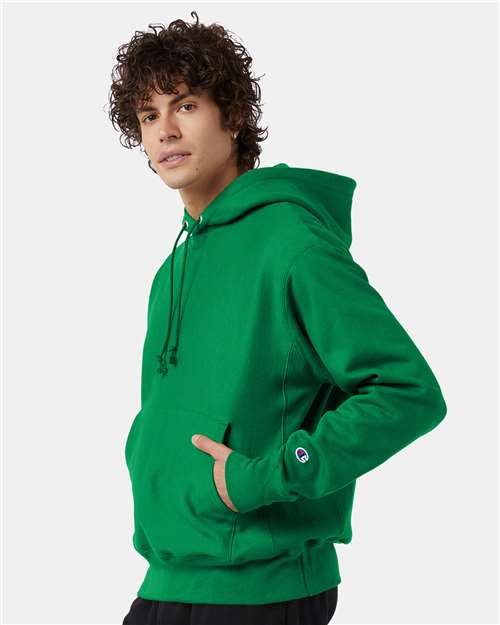 Champion S101 Kelly Green — on model side