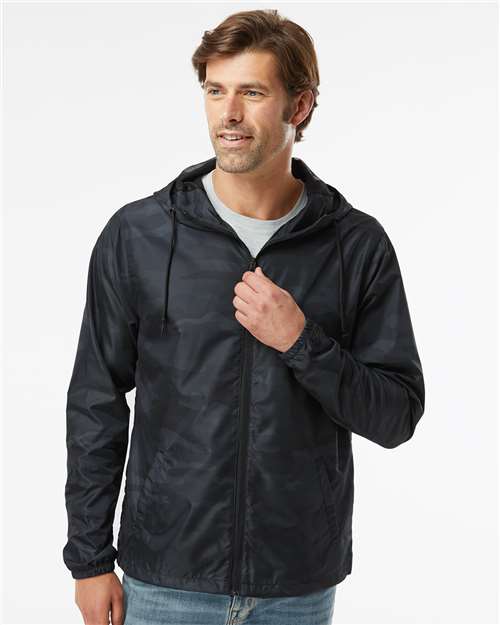 Independent Trading Co. EXP54LWZ Black Camo — on model front