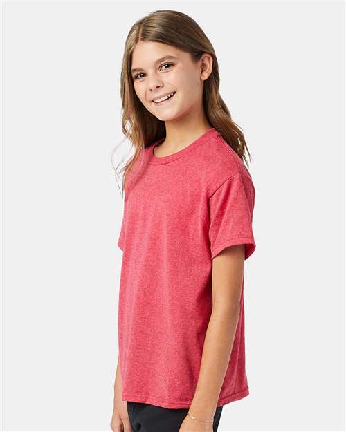 Hanes 5370 Heather Red — on model side