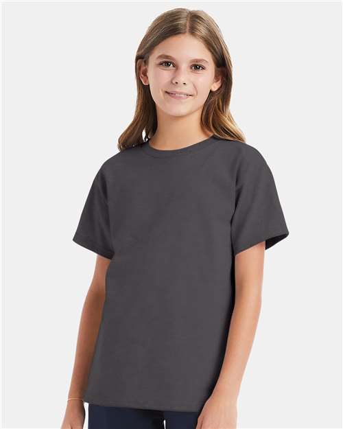 Hanes 5480 Smoke Grey — on model front