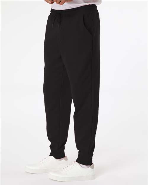 Independent Trading Co. IND20PNT Black — on model side