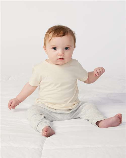 Rabbit Skins 3322 Natural — on model front