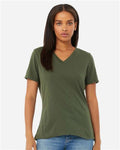 BELLA + CANVAS 6405 Military Green — on model front