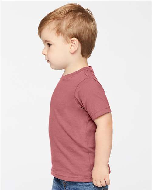 Rabbit Skins 3321 Rouge — on model side