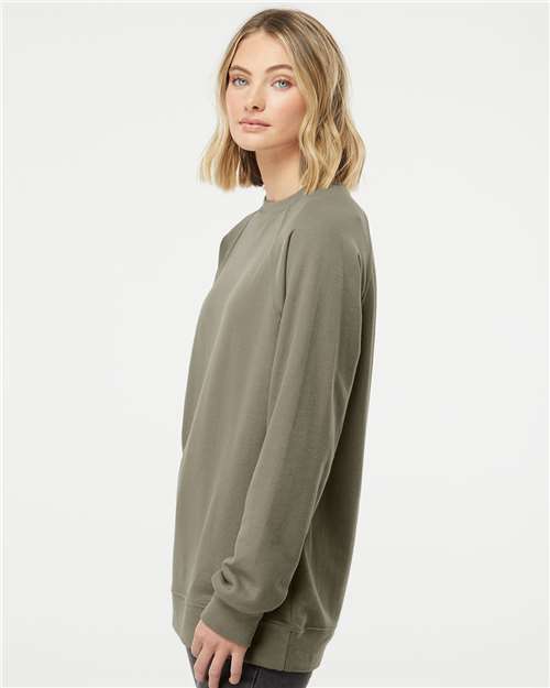Independent Trading Co. SS1000C Olive — on model side
