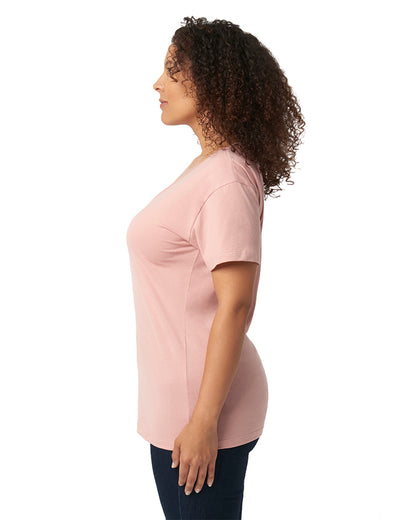 Women's Relaxed V-Neck T-Shirt - Desert Pink