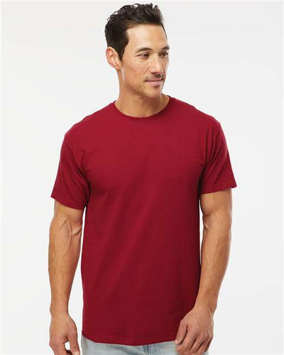 M&O 4800 Cardinal Red — on model front