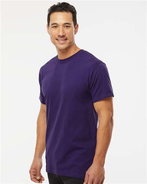 M&O 4800 Purple — on model side