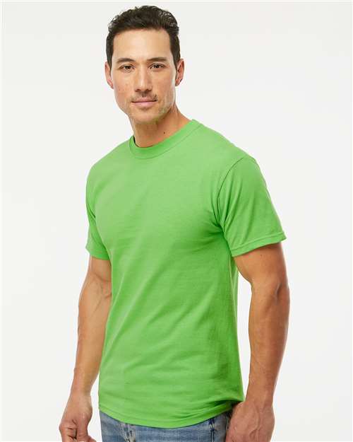 M&O 4800 Vivid Lime — on model side