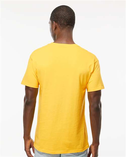 M&O 4800 Yellow — on model back