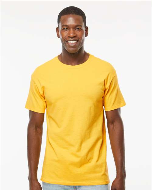 M&O 4800 Yellow — on model front