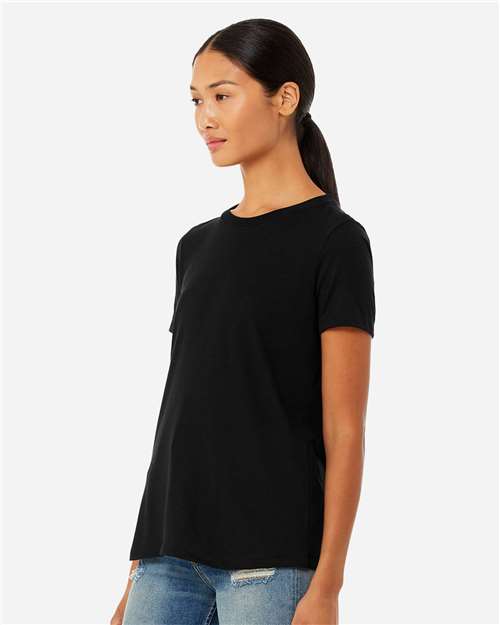 BELLA + CANVAS 6413 Solid Black Triblend — on model side