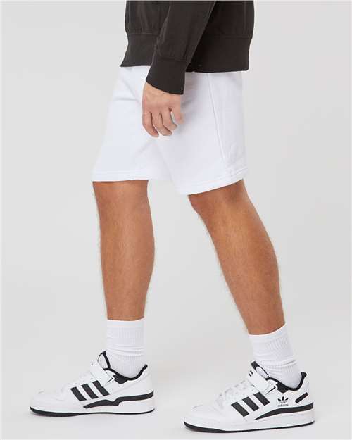 Independent Trading Co. IND20SRT White — on model side
