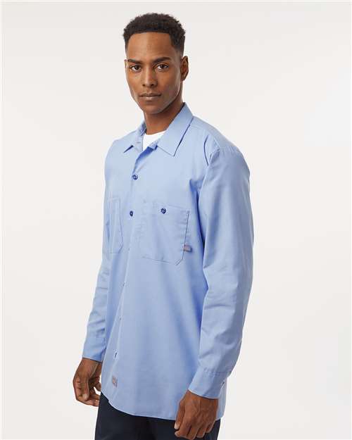 Dickies L535 Light Blue — on model side