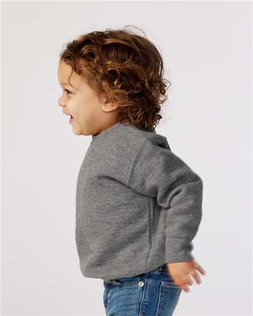 Rabbit Skins 3317 Granite Heather — on model side