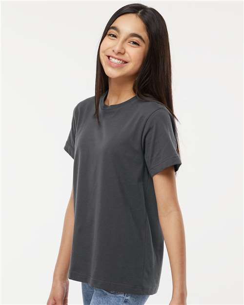 LAT 6101 Slate — on model side