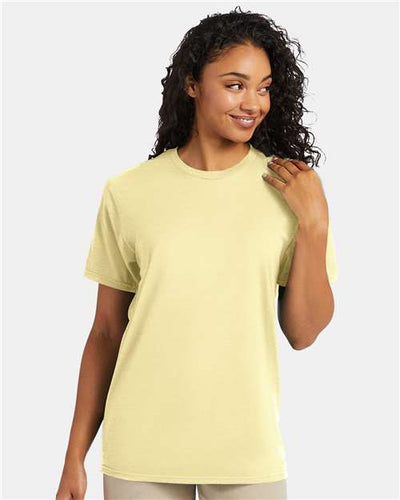 Hanes 4980 Lemon Meringue Heather — on model front