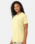 Hanes 4980 Lemon Meringue Heather — on model side