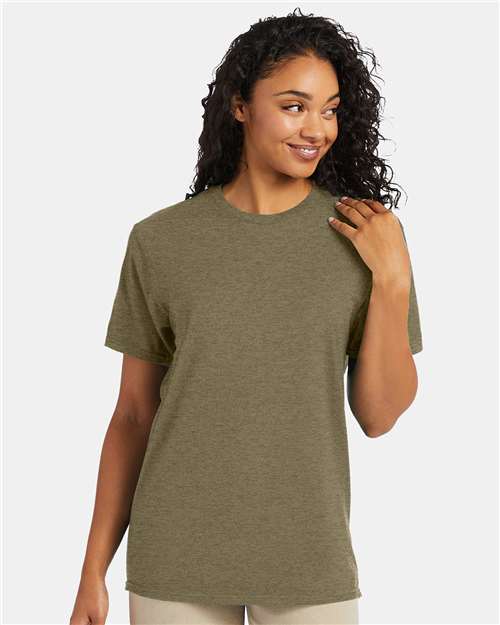 Hanes 4980 Oregano Heather — on model front