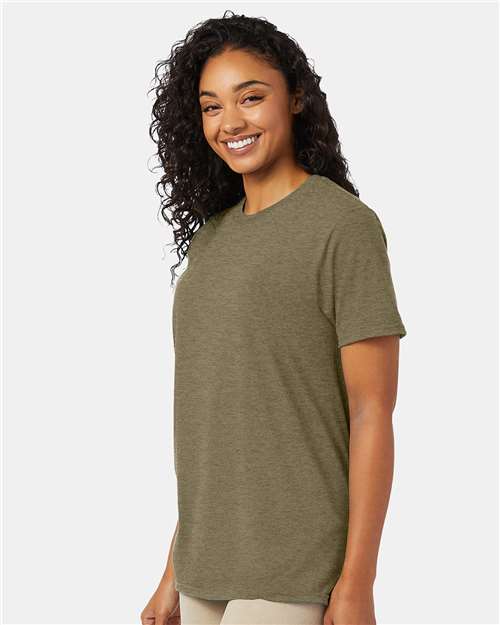 Hanes 4980 Oregano Heather — on model side
