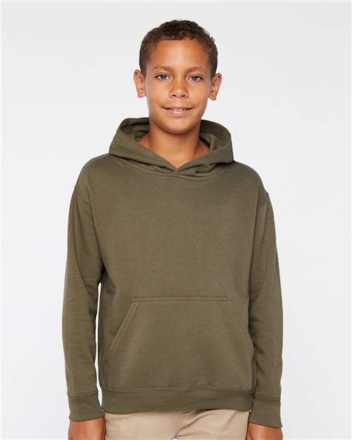 LAT 2296 Military Green — on model front