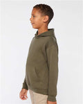 LAT 2296 Military Green — on model side