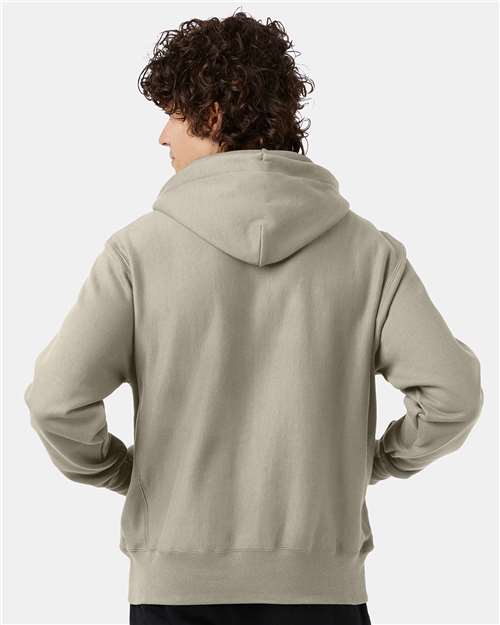 Champion S101 Sand — on model back