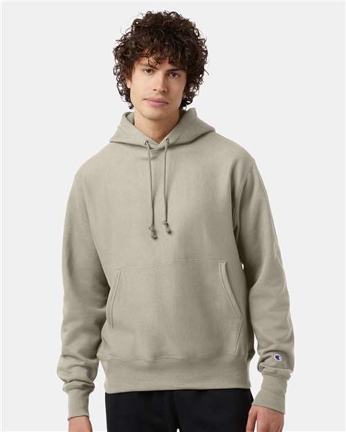 Champion S101 Sand — on model front