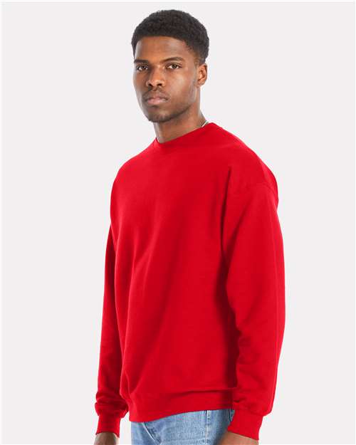 Hanes RS160 Athletic Red — on model side