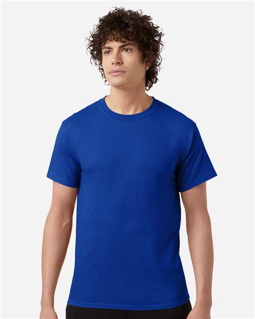 Champion T425 Athletic Royal — on model front